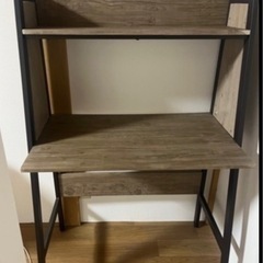 机(2つの値段です)の画像