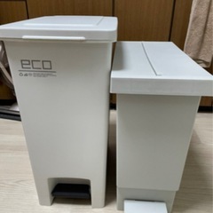 ゴミ箱(右のみ)