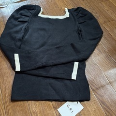 新品GIRLトップス