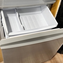 ※毎日値下げ中【冷蔵庫】SHARPシャープ(167L)/2019年製/SJ-D17E-Sの画像