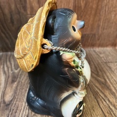 たぬきの置物の画像