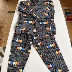 長袖パジャマの画像