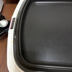 GYP0529 エムケー　電気卓上焼器　クックプレート　角形　EC-202Fホワイトの画像