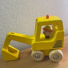 Hape おもちゃ　ドイツ製　ショベルカー　木のおもちゃ　働く車の画像