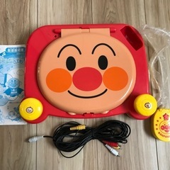 知育玩具　おどって！しゃべって！テレビでパソコンだいすき