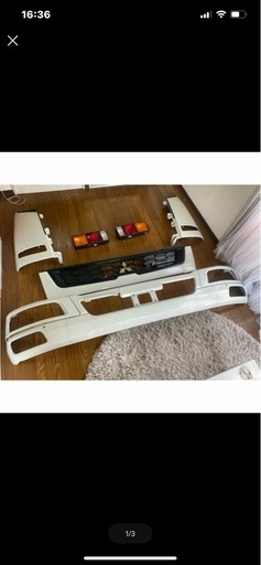 ふそうファイター4トン　純正取り外し部品　新車取り外し