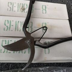 剪定ハサミの画像