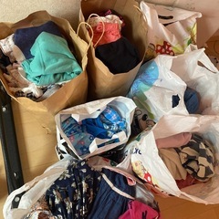 80〜110センチ　洋服の画像