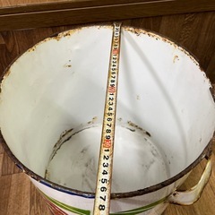 ホーロー　味噌缶　傷あり　レトロの画像