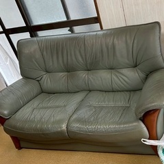 🛋️ソファーもらってください🛋️