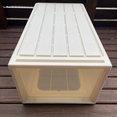 衣装ケース