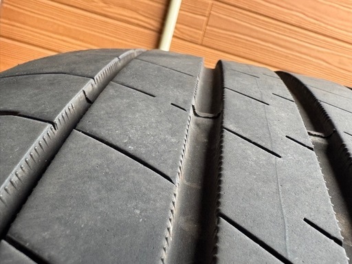 235/45R18ダンロップ Le Mans5＋