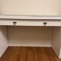 IKEA ドレッサーの画像