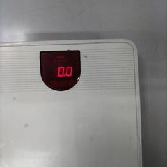 500gきざみ タニタ体重計の画像