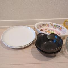 食器各種の画像