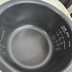 リサイクルショップどりーむ天保山店　No2560　炊飯器　タイガー　2023年製　3合炊きの画像