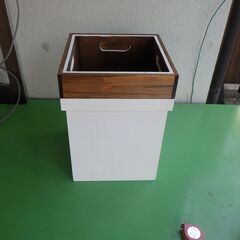 木製ゴミ箱　自作品　仙台市の大ゴミ袋がピッタリとあいます。の画像