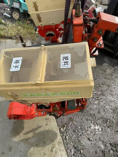 福岡県みやま市】サン機工 播種機 SO-400 トラクター用 さばける号 2連