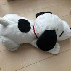 スヌーピーぬいぐるみの画像