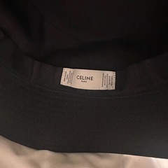 本物　鑑定済み　CELINE 帽子　キャップ　バケットハット　ブラック
の画像
