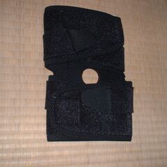 膝サポーターの画像