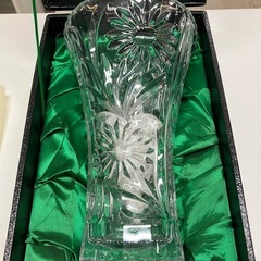 ☆値下げ☆H2505-843 BOHEMIA CRYSTAL 花瓶 付属品有り バラ売り不可 中古 現状お渡しの画像