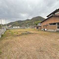 香川県さぬき市津田町鶴羽 6DK一戸建て 庭が広め 海岸や利便施設や温泉施設まで徒歩圏内 - 不動産