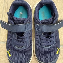 PUMAスニーカー17cmの画像