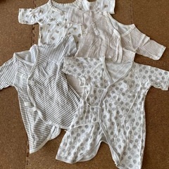 新生児  コンビ肌着4枚