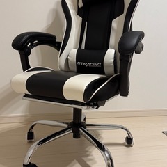 
GTRACINGゲーミングチェアの画像