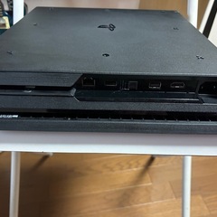 PS4 PRO 本体CUH-7100B B01 1Tジェットブラックの画像