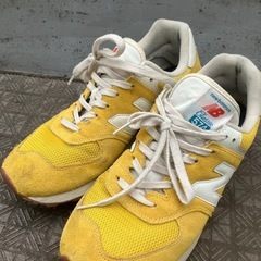（ジャンク）ニューバランス574 イエローの画像