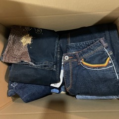【ジモティー 割】ジーパン パンツ スラックス まとめ売りセット 約18着（ID979）の画像