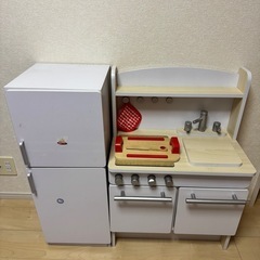 ままごとキッチンの画像