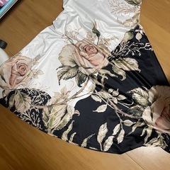 ワンピース。柄が上品だと思います💕半額にしまーす！の画像