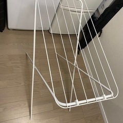 IKEA JÄLL（イェル）物干しラックの画像