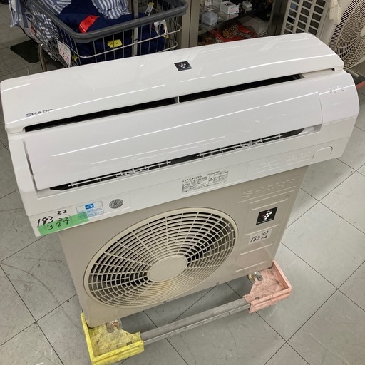 シャープ　2023年製　2.2kwルームエアコン