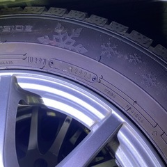 ホイールとスタッドレスタイヤ4本セット2023(195/65r15)の画像