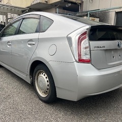 総額表示 後期がこの値段 平成24年 車検満タン 30プリウス 後期 ノーマルタイヤバリ山付き の画像