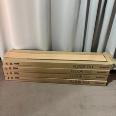 フロアタイルWD-2089  3ケース未使用品+端数(36枚×3...