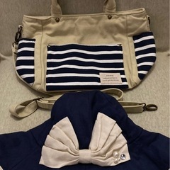 トートバッグと帽子
