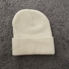 FUCKINGAWESOME    ビーニーの画像