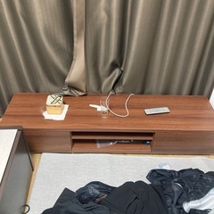 テレビ台
