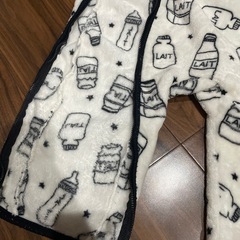 モコモコ　つなぎ　90サイズの画像