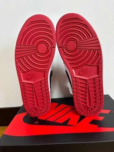 完売品　
Nike エアジョーダン 1 Retro Low OG Black Toe