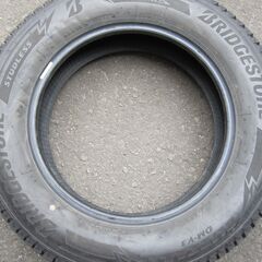 スタッドレス 175/80R16 ブリヂストン BLIZZAK DM-V3の画像