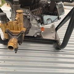 KOSHINエンジン式高圧洗浄機の画像