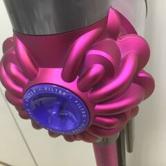 🍀地元還元セール！【稼働良品】dyson V6 Fiuffy 「ダイソン高級掃除機」管理No3の画像