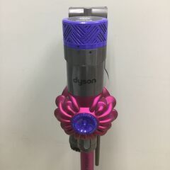 🍀地元還元セール！【稼働良品】dyson V6 Fiuffy 「ダイソン高級掃除機」管理No3の画像