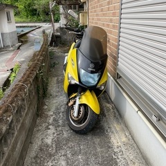 YAMAHAマジェスティ125の画像